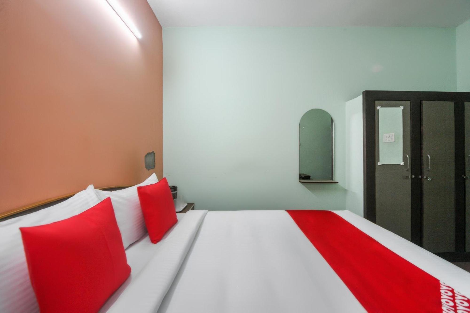 Oyo Modern Guest House Chennai Luaran gambar