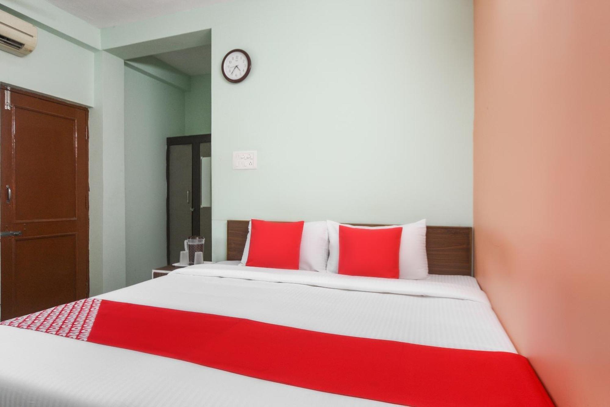 Oyo Modern Guest House Chennai Luaran gambar