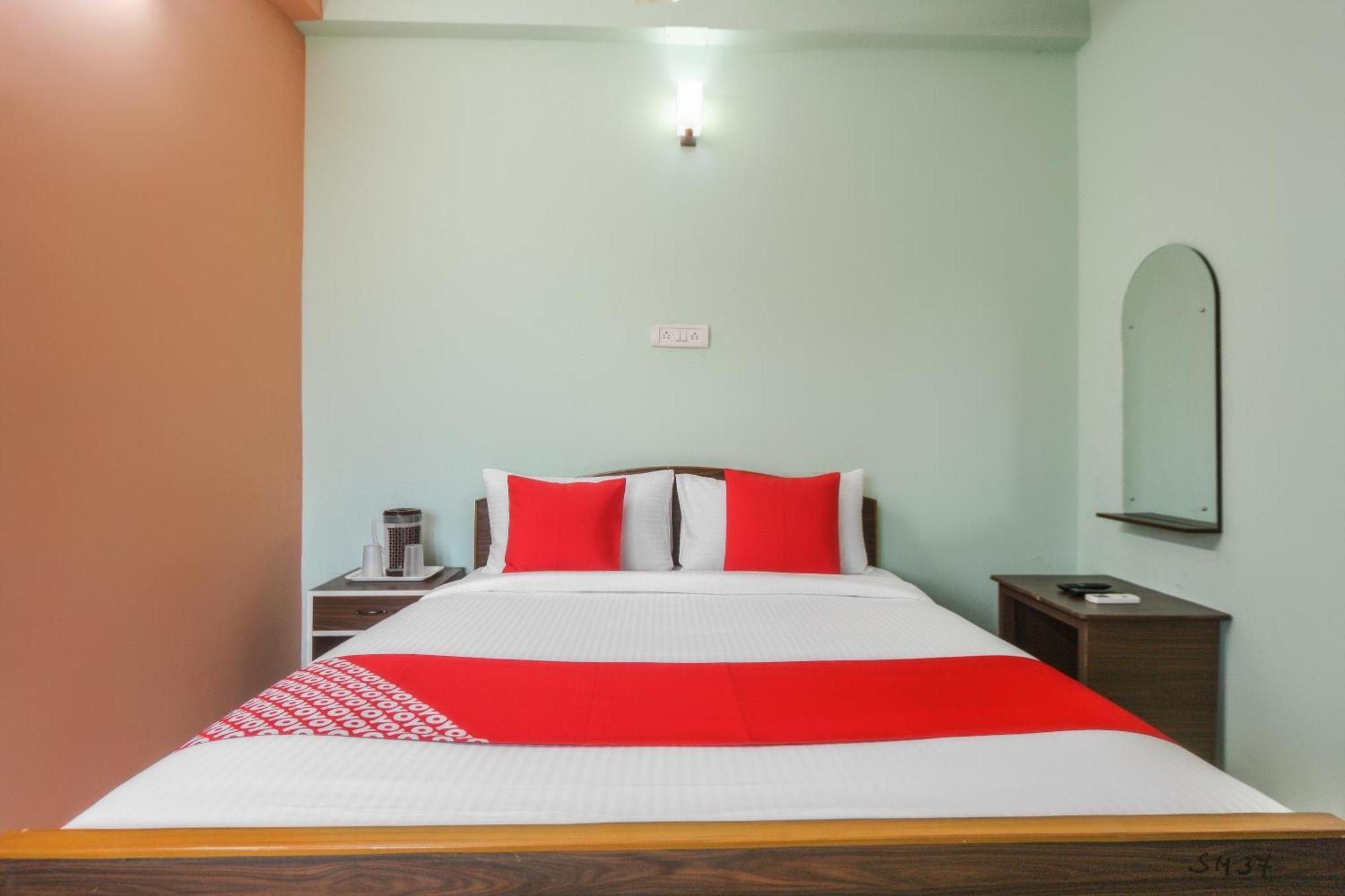 Oyo Modern Guest House Chennai Luaran gambar