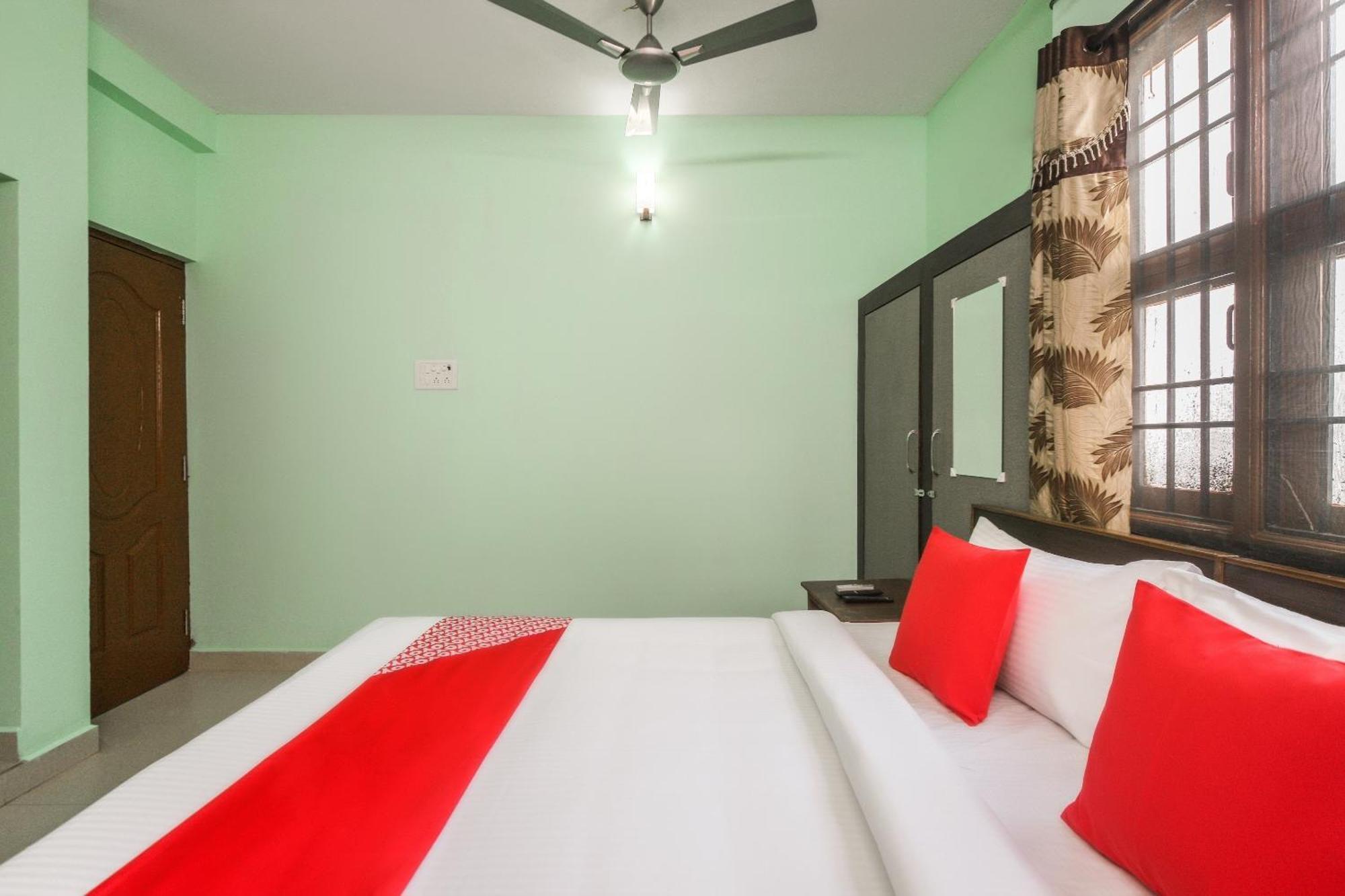 Oyo Modern Guest House Chennai Luaran gambar