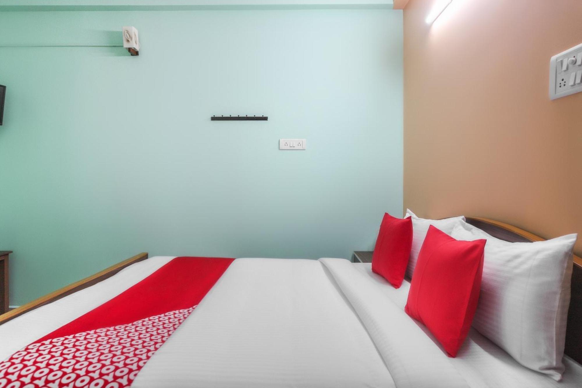 Oyo Modern Guest House Chennai Luaran gambar