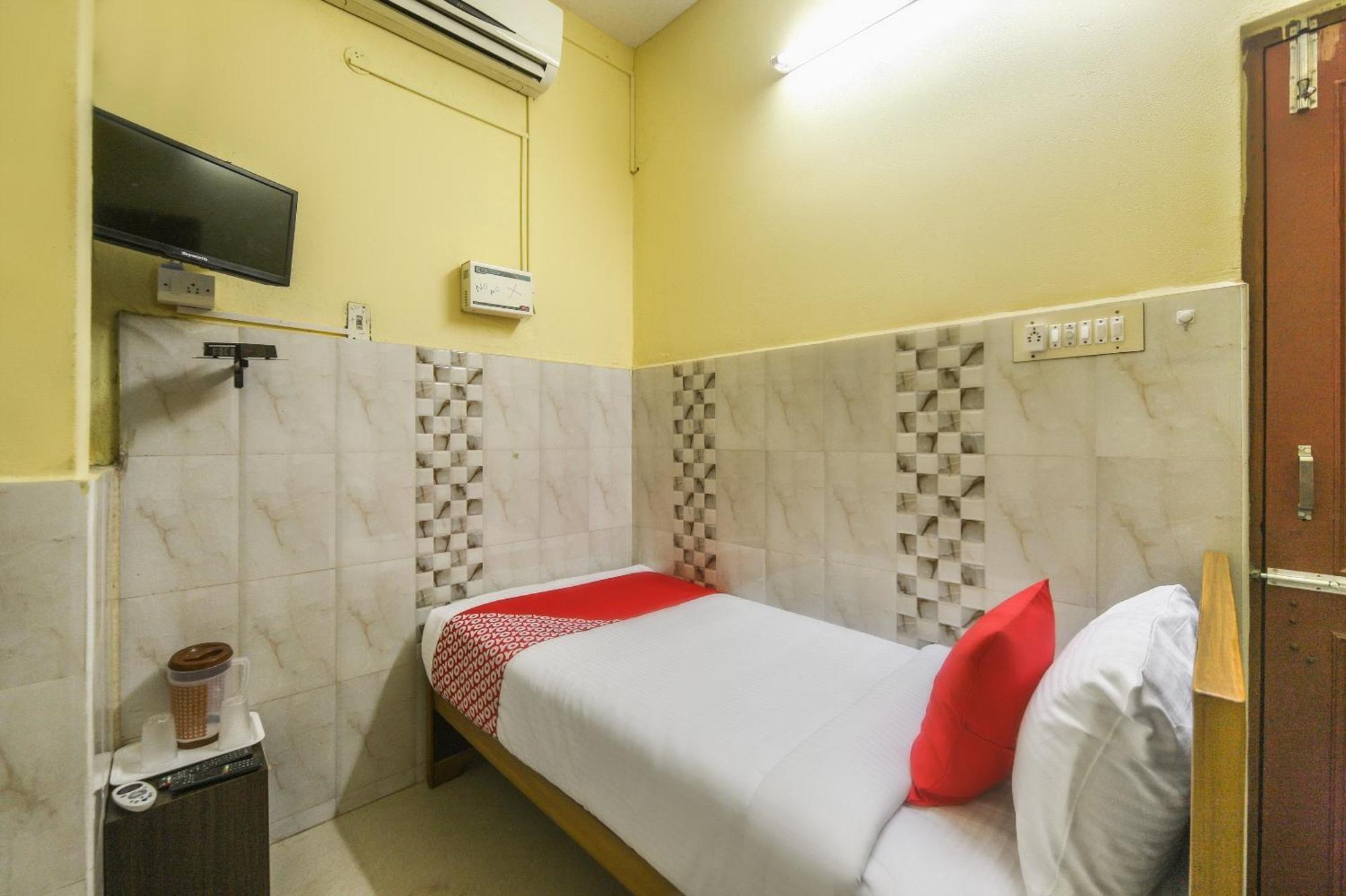 Oyo Modern Guest House Chennai Luaran gambar