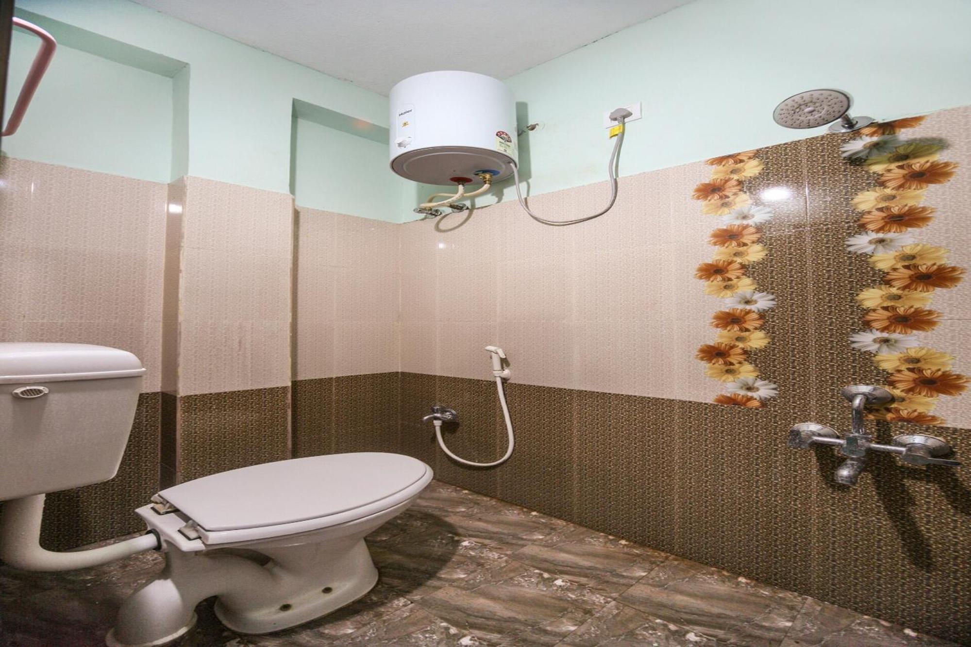 Oyo Modern Guest House Chennai Luaran gambar